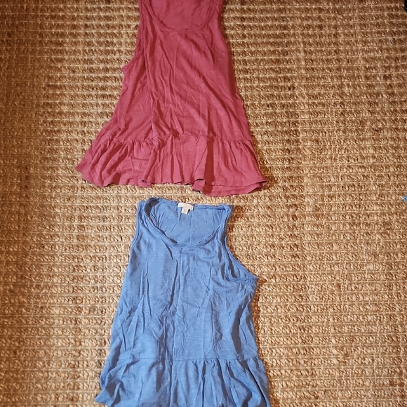 GAP Red and Blue Asymmetrical Ruffled Tank Tops - Picture 1 of 5